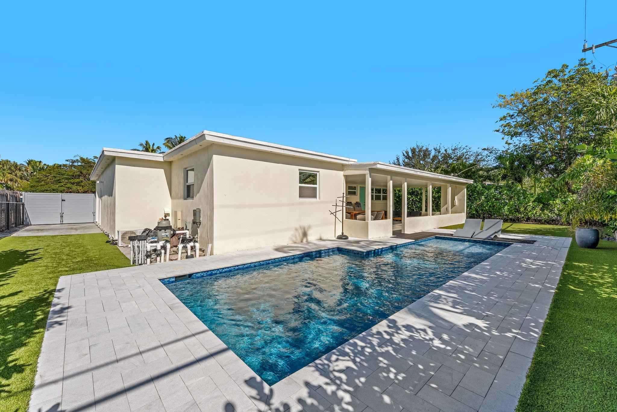 WINFIELD PARK UNIT 1 - Residential