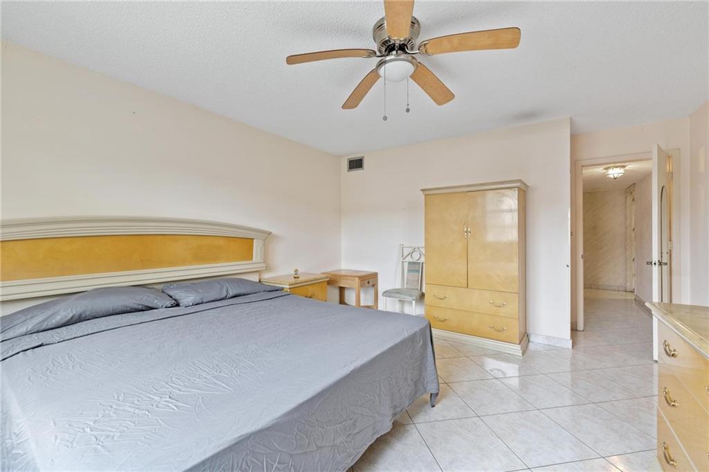 Lakes of Carriage Hills - Residential