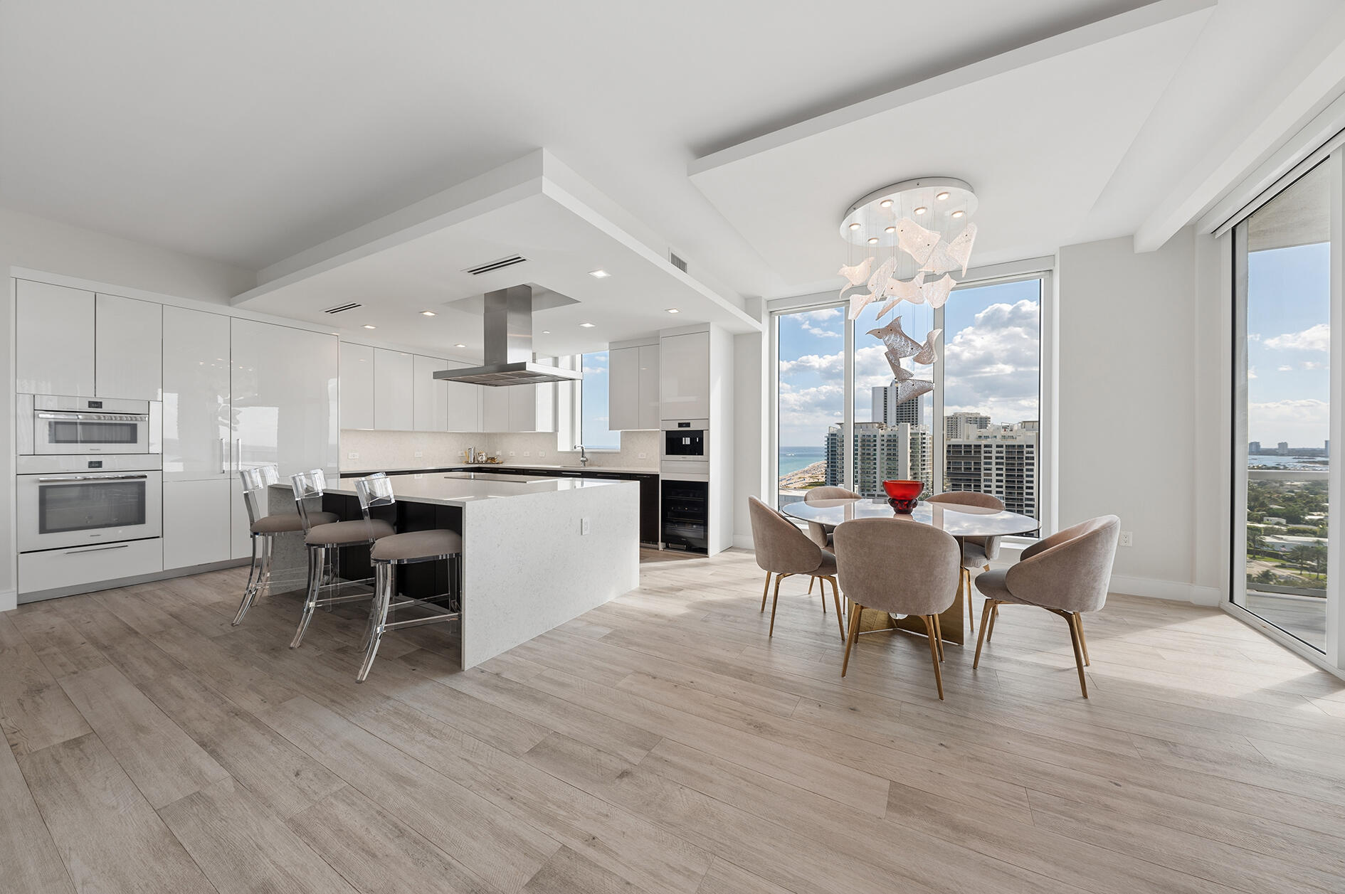 VISTABLUE SINGER ISLAND CONDO - Residential