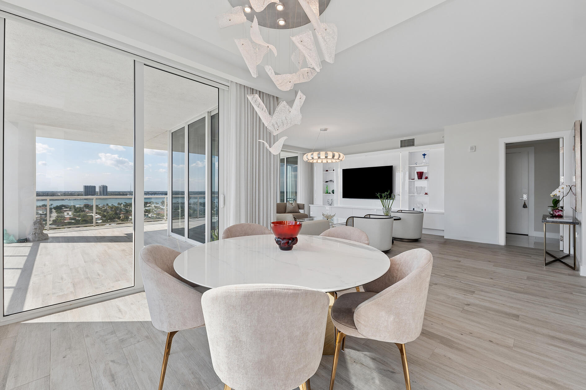 VISTABLUE SINGER ISLAND CONDO - Residential
