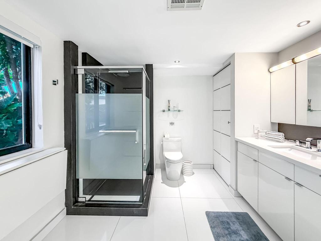 POMPANO ISLES SEC - Residential Lease