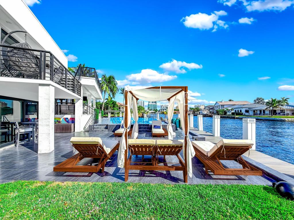 POMPANO ISLES SEC - Residential Lease