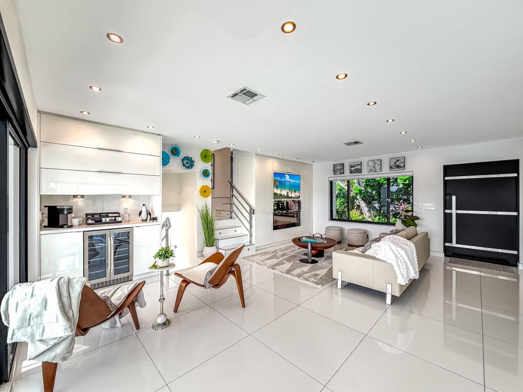 POMPANO ISLES SEC - Residential Lease