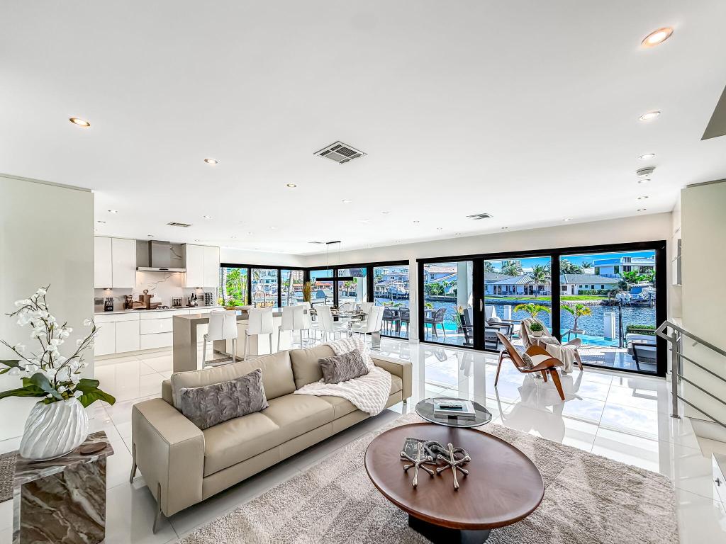 POMPANO ISLES SEC - Residential Lease