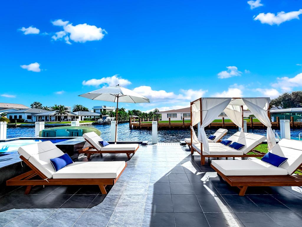 POMPANO ISLES SEC - Residential Lease