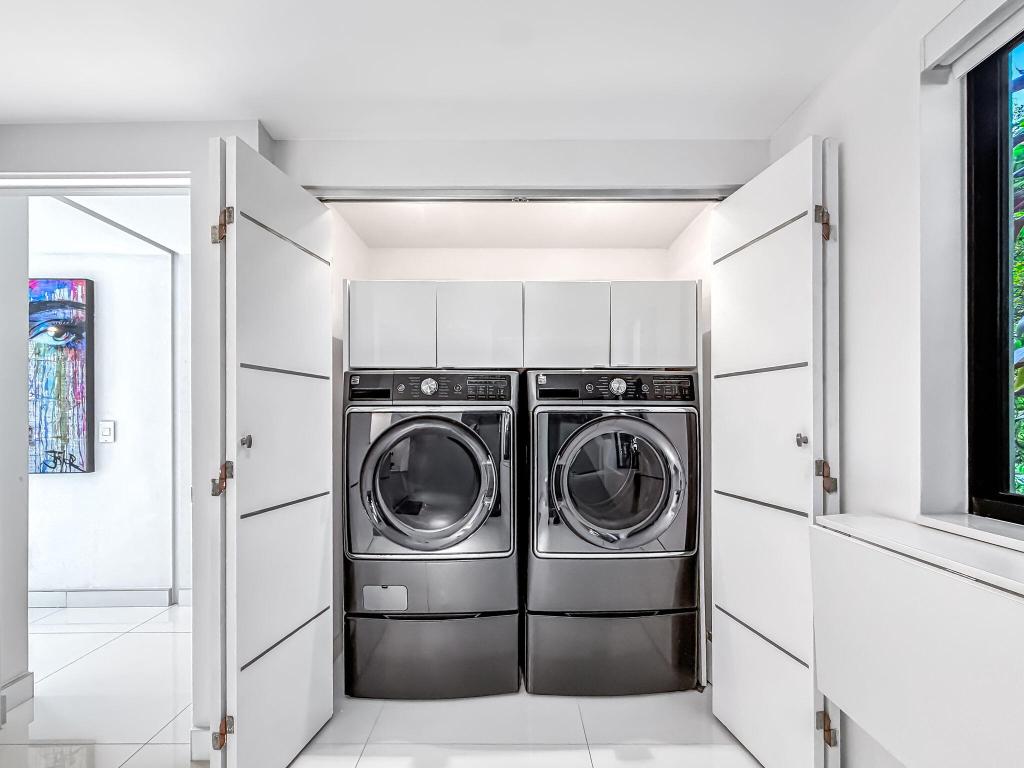 POMPANO ISLES SEC - Residential Lease