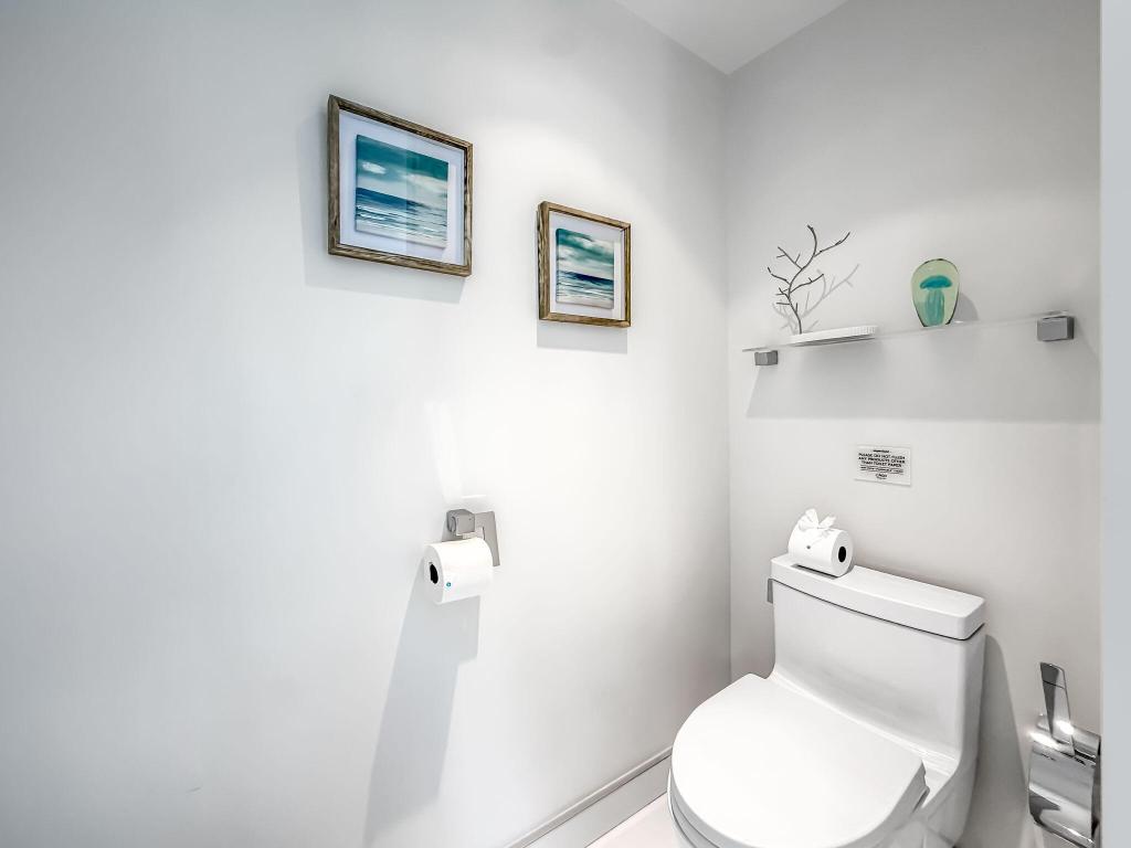 POMPANO ISLES SEC - Residential Lease