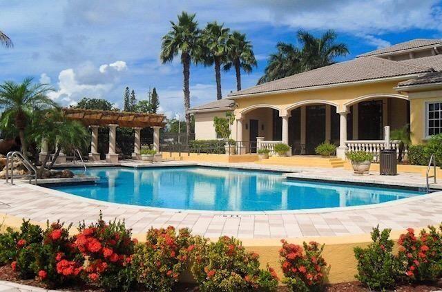 INTRACOASTAL VIEWS>>> This beautiful 2/2 Condo features open floor plan with large balcony with views of the intracoastal.Gated community boasting private pool, gym and tons of amenities. A must see..