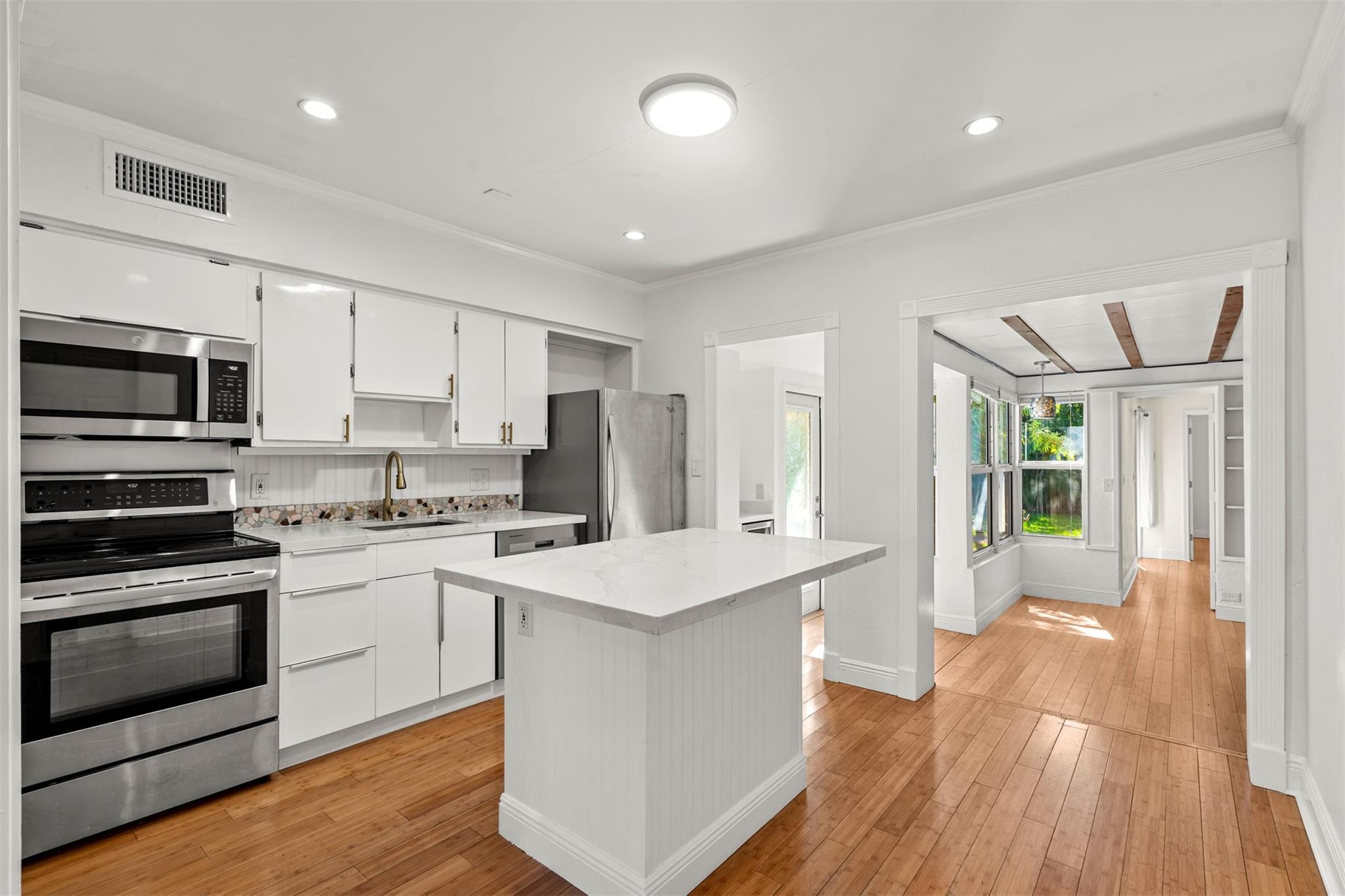 Holland Sub 23-40 B - Residential