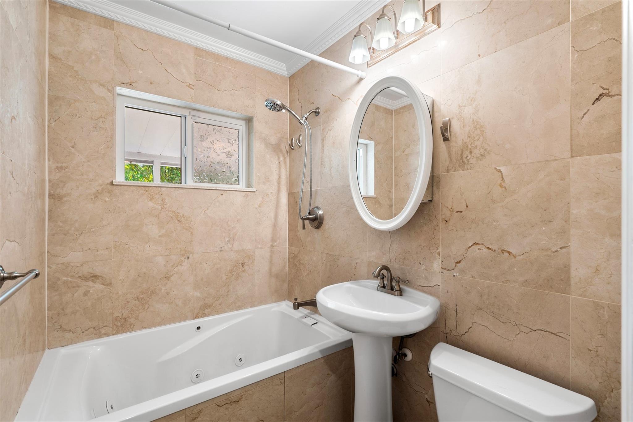 Holland Sub 23-40 B - Residential