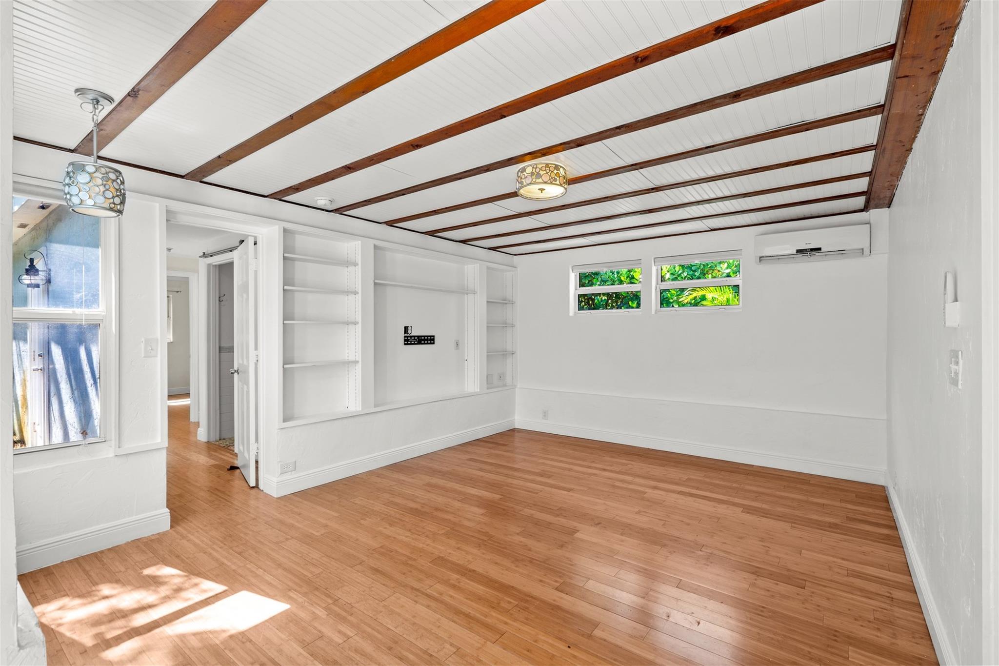 Holland Sub 23-40 B - Residential