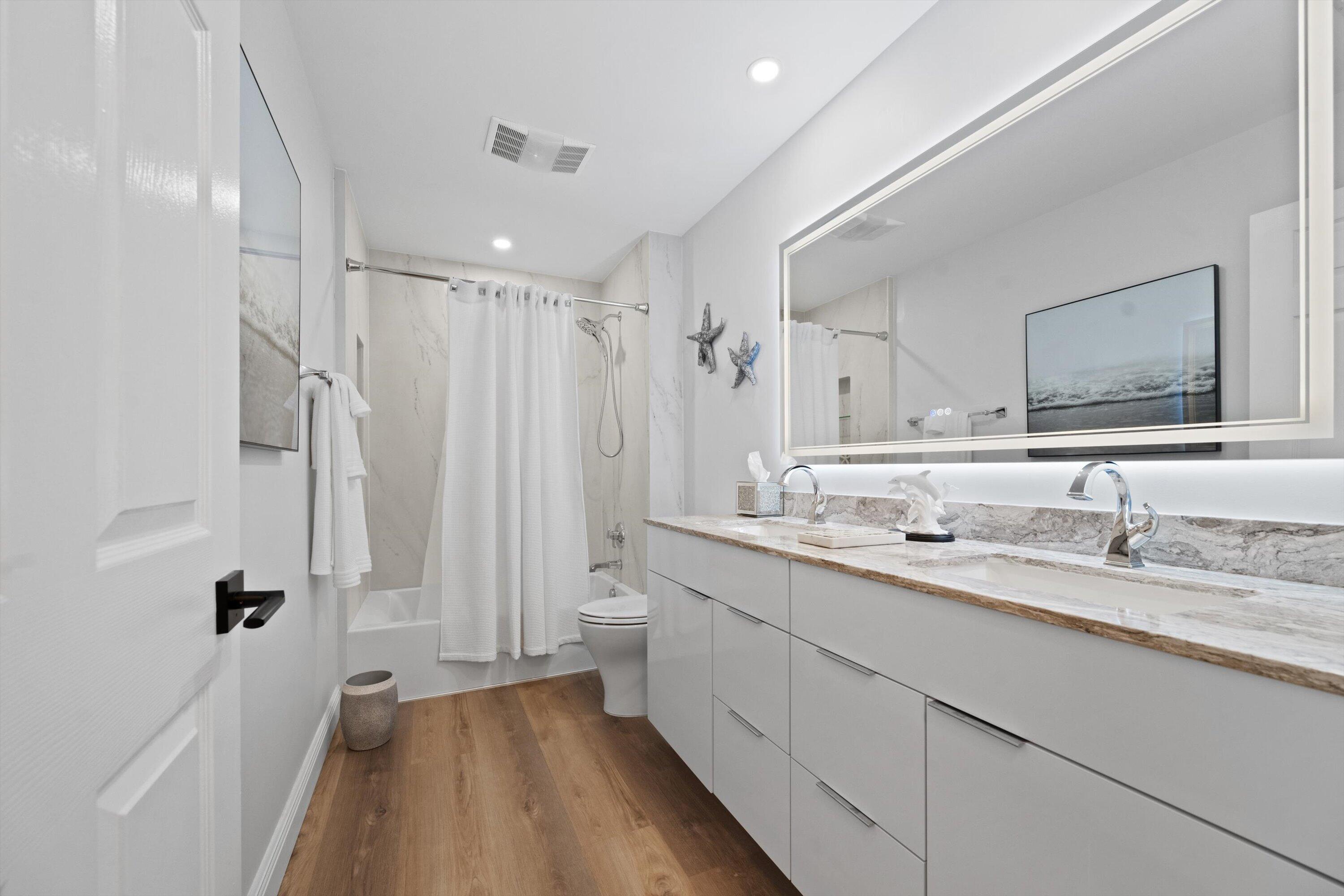 WEST BAY AT JONATHANS LANDING CONDO - Residential