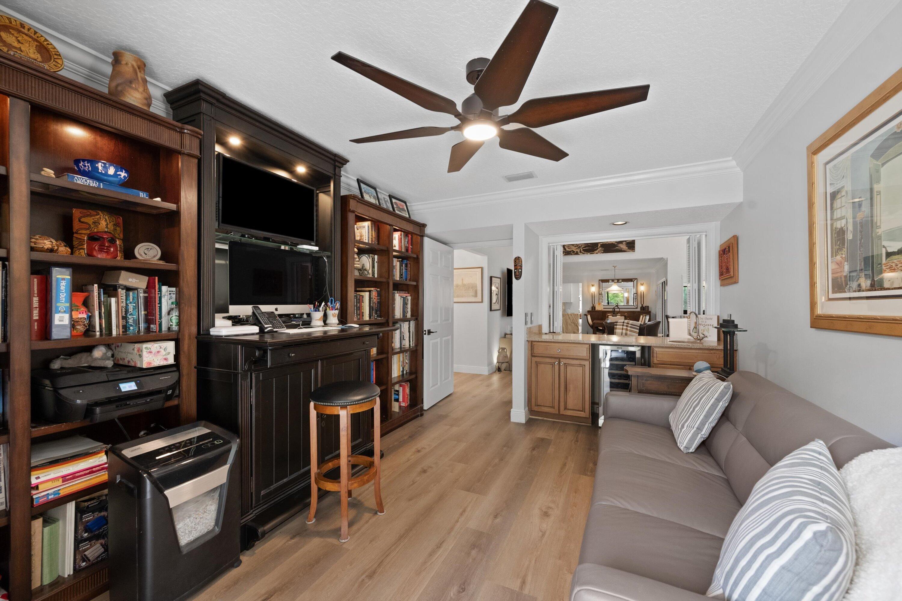 WEST BAY AT JONATHANS LANDING CONDO - Residential