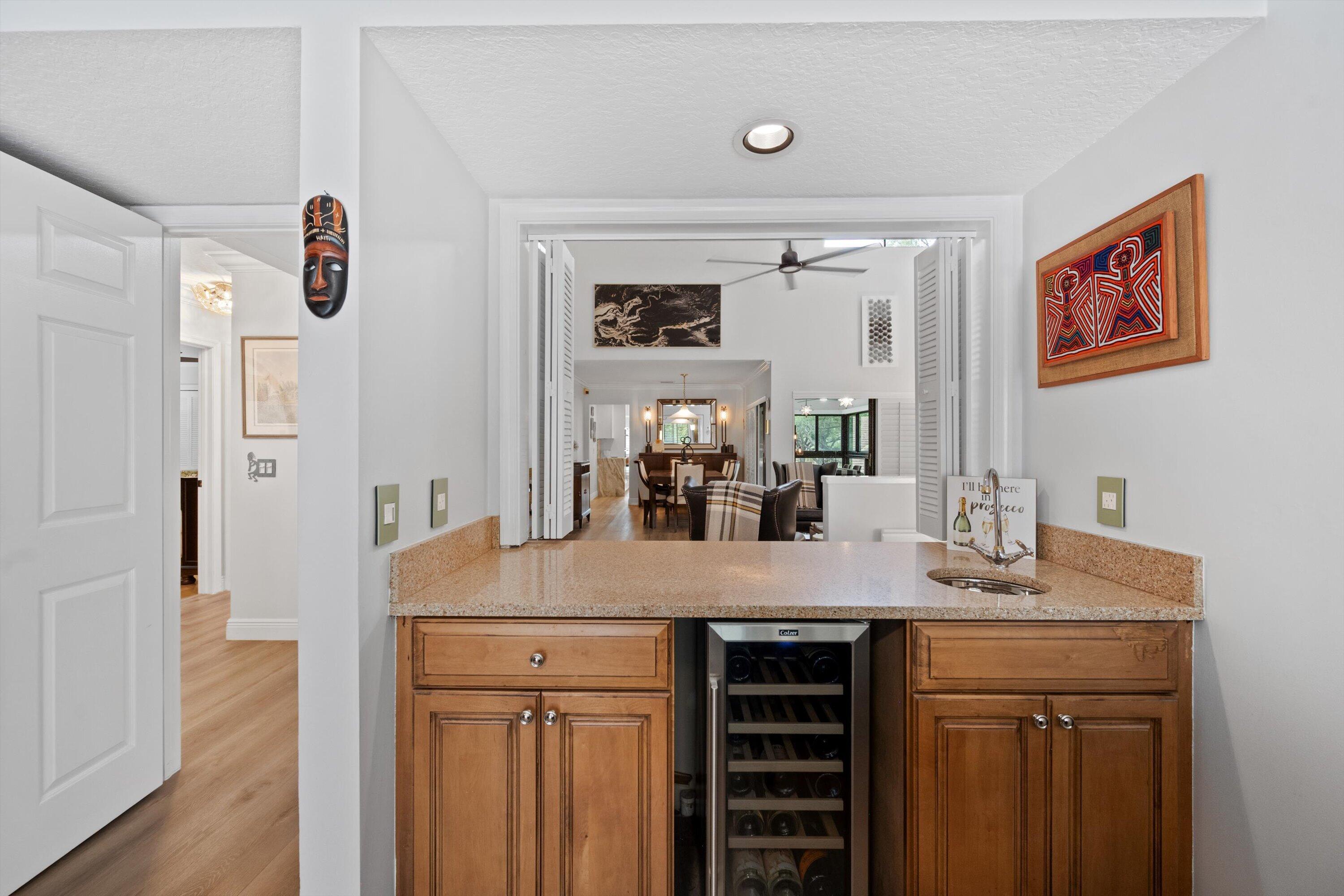 WEST BAY AT JONATHANS LANDING CONDO - Residential