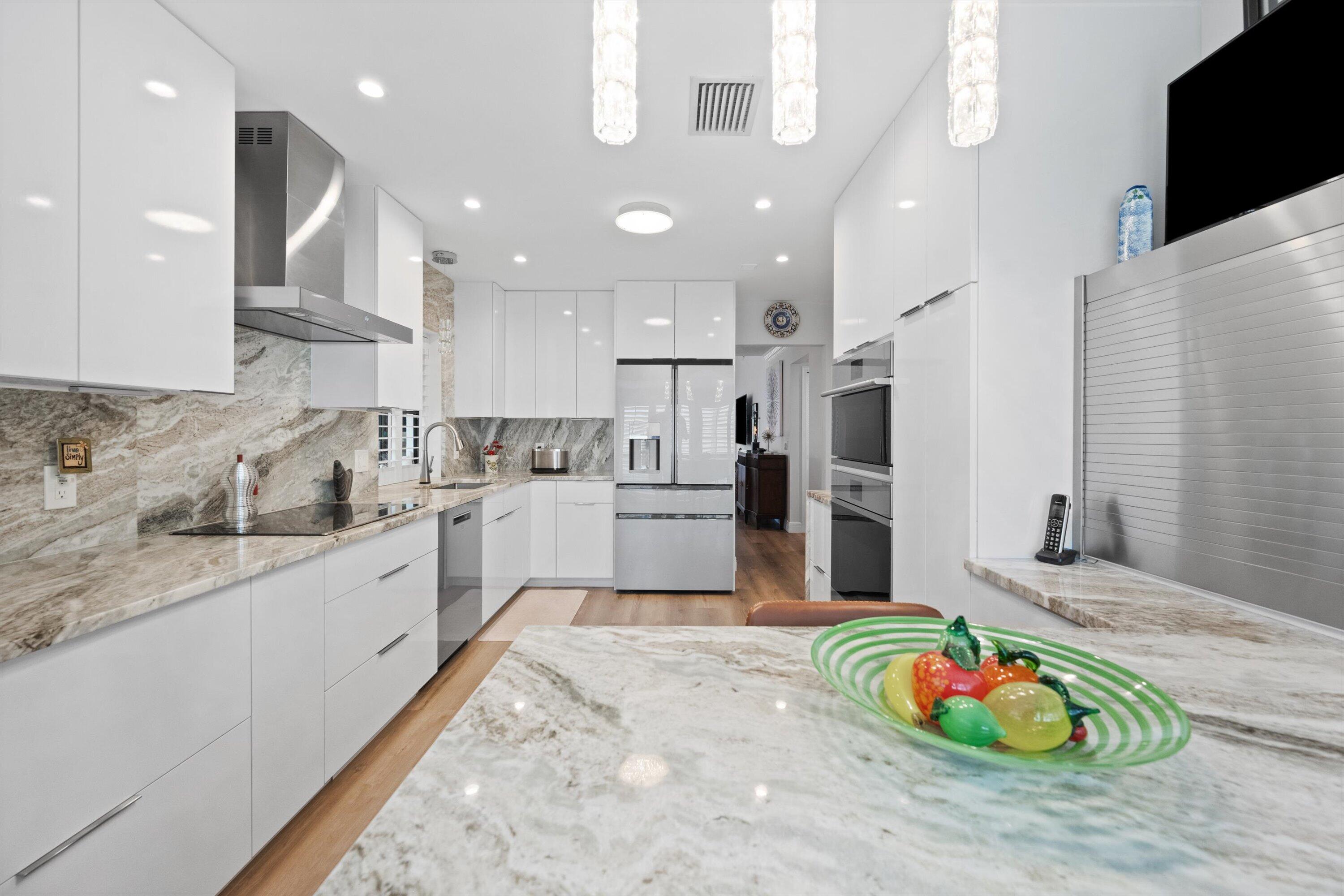 WEST BAY AT JONATHANS LANDING CONDO - Residential