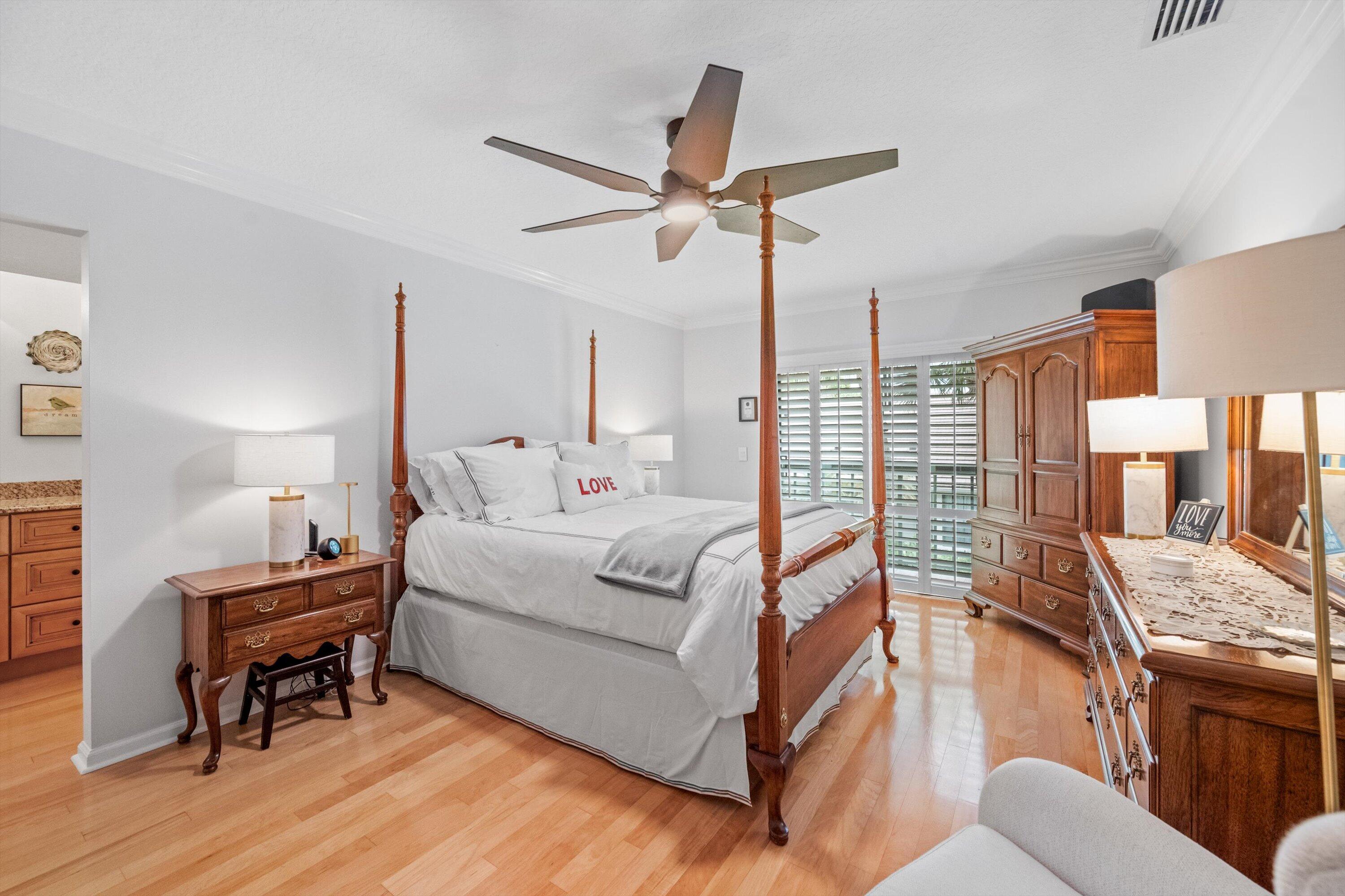 WEST BAY AT JONATHANS LANDING CONDO - Residential