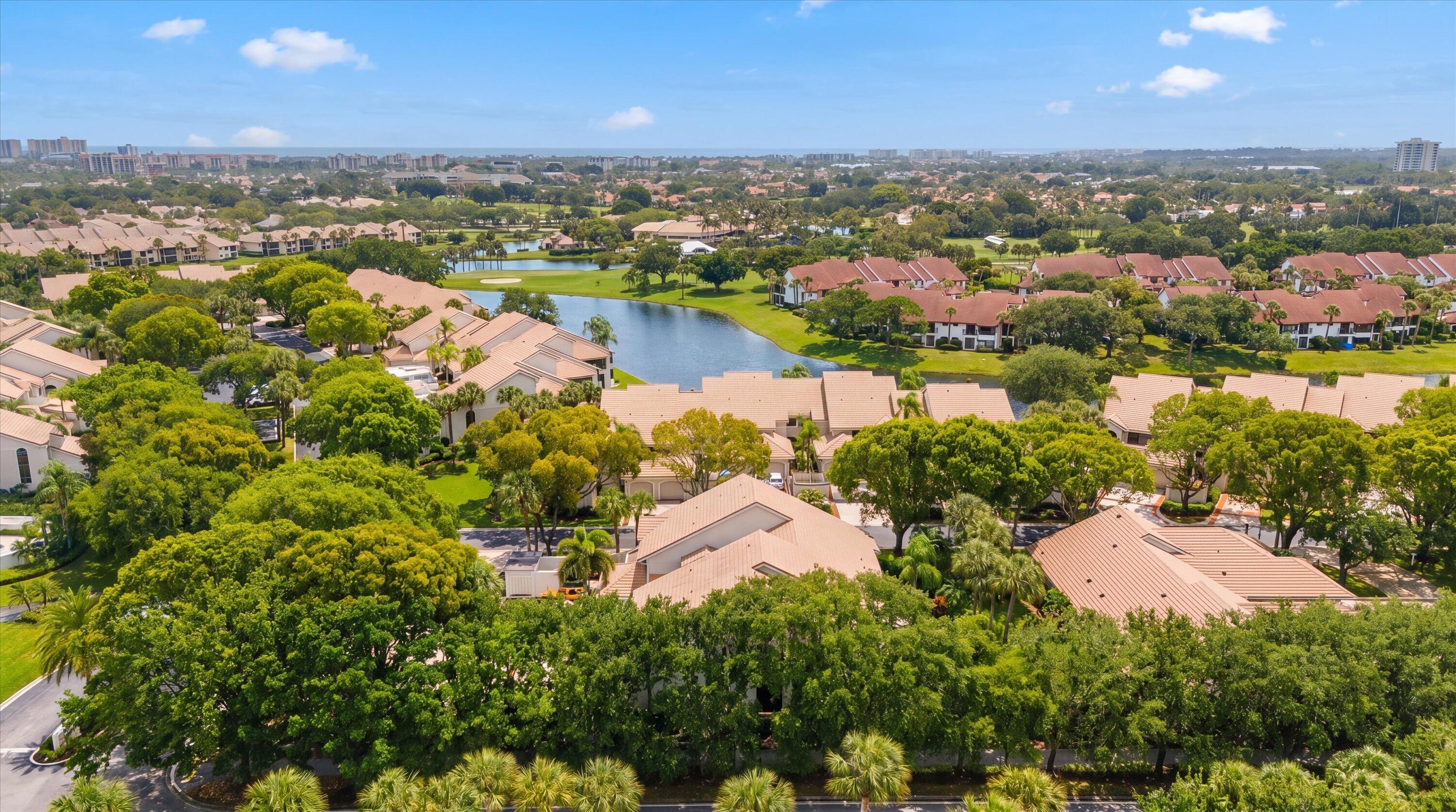 WEST BAY AT JONATHANS LANDING CONDO - Residential