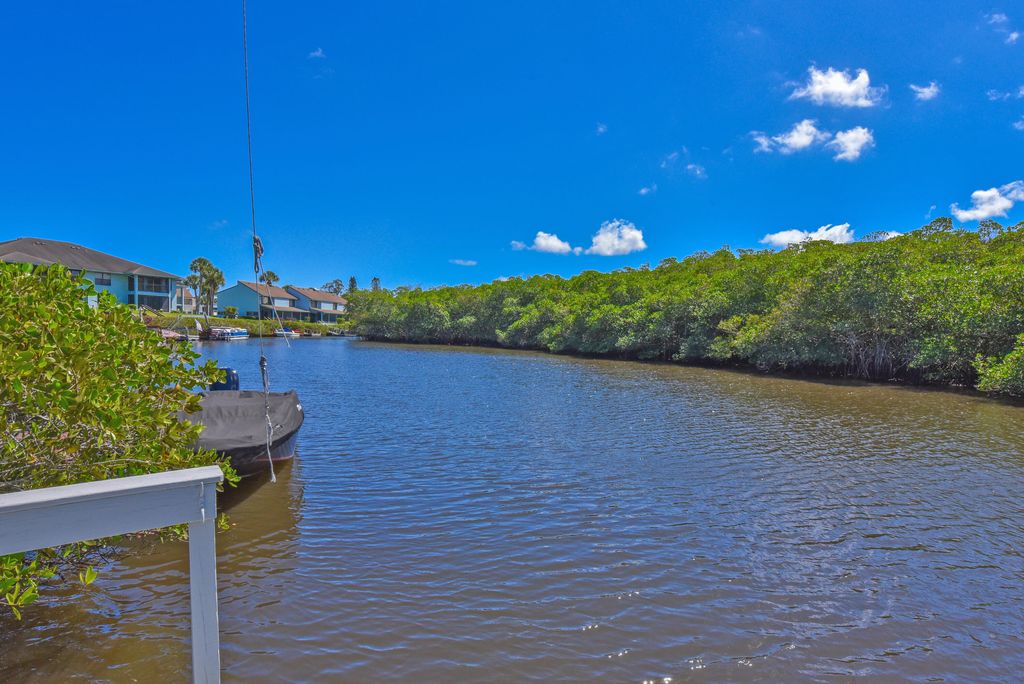 Photo of 950 S Kanner Highway, Stuart, FL 34994 (MLS # B26003615)