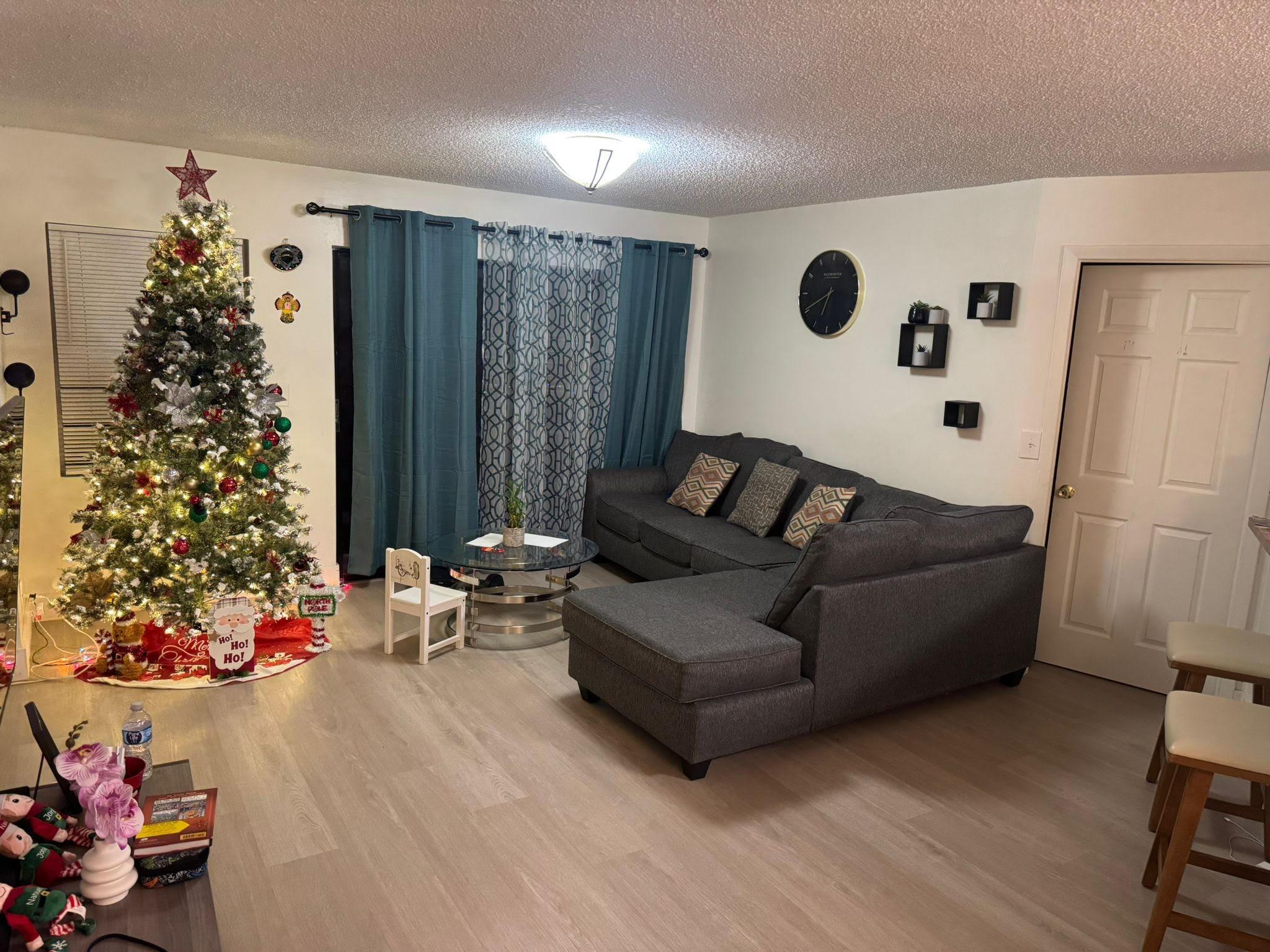 Summerbreeze Condo - Residential Lease