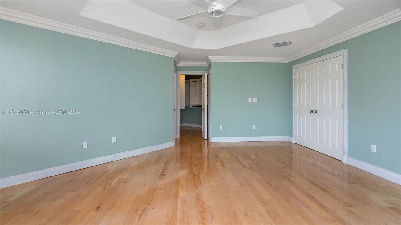 GROVE COMMERCIAL CENTER - Residential