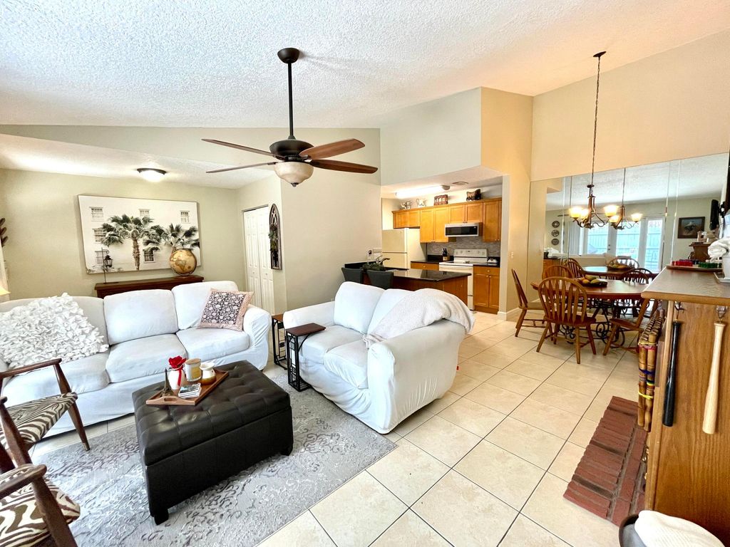 Photo of 1071 Goldenrod Road, Wellington, FL 33414 (MLS # R10987335)