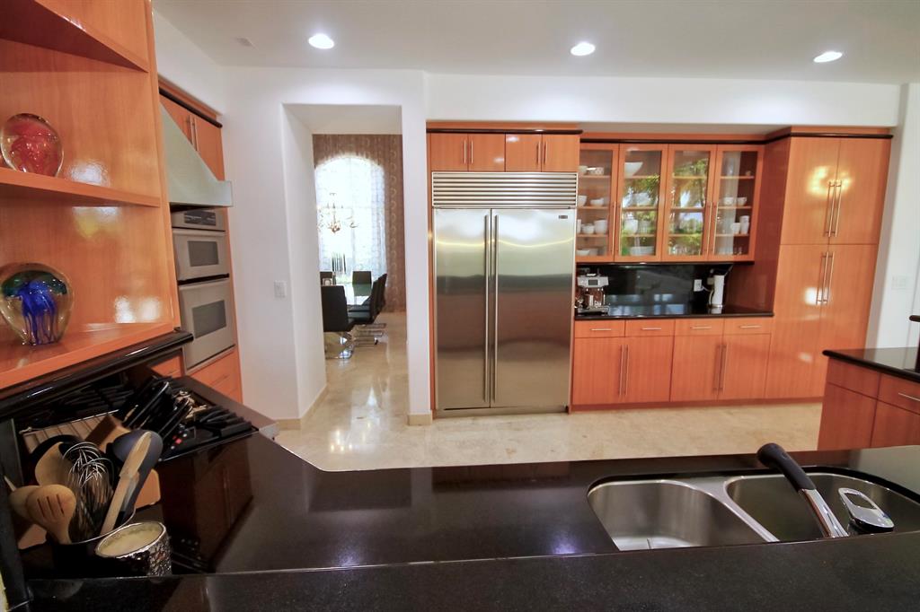 TROPIC ISLE 4TH SEC - Residential