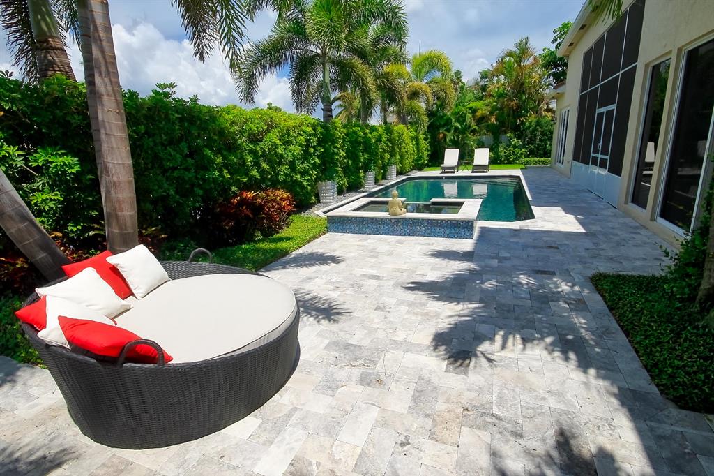 TROPIC ISLE 4TH SEC - Residential