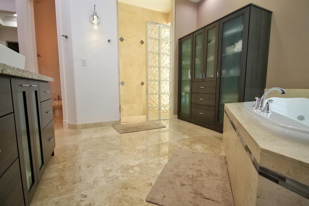 TROPIC ISLE 4TH SEC - Residential