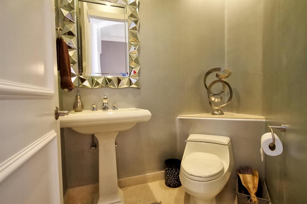 TROPIC ISLE 4TH SEC - Residential