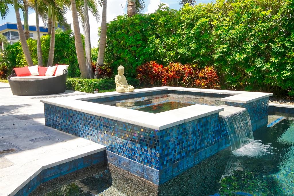 TROPIC ISLE 4TH SEC - Residential