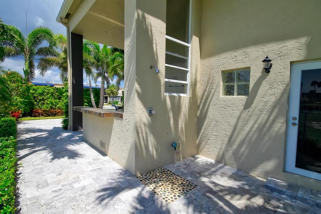 TROPIC ISLE 4TH SEC - Residential