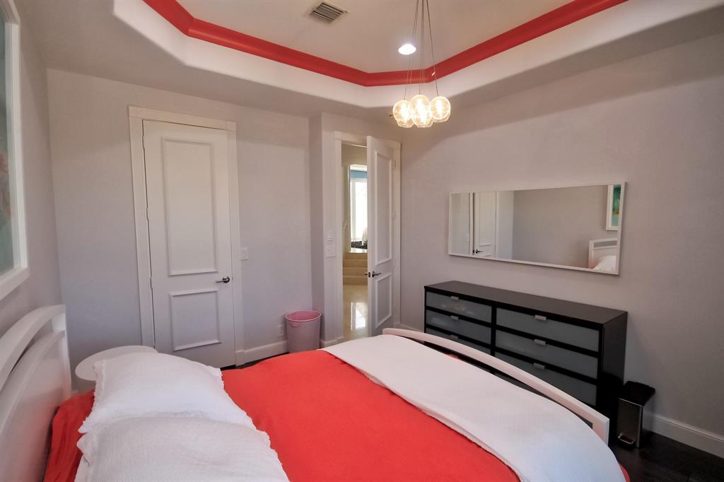 TROPIC ISLE 4TH SEC - Residential