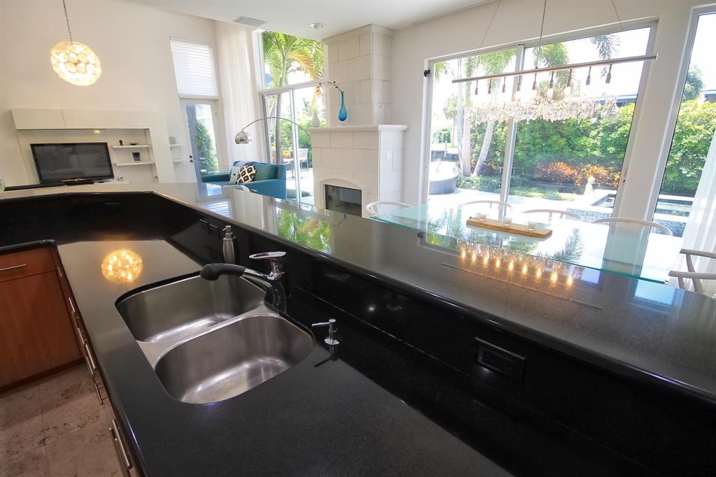 TROPIC ISLE 4TH SEC - Residential