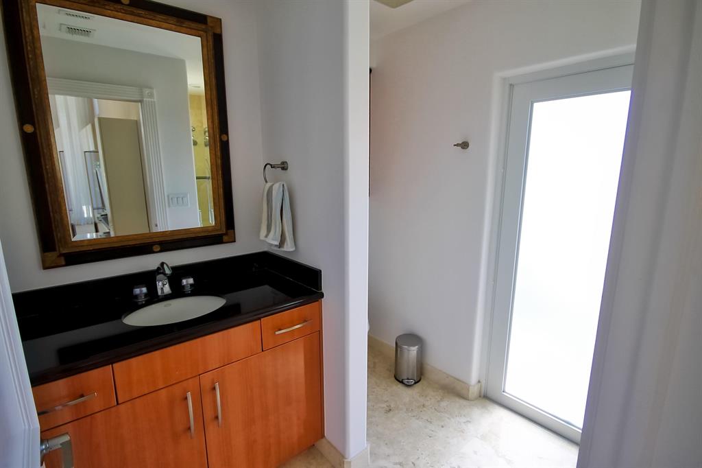 TROPIC ISLE 4TH SEC - Residential