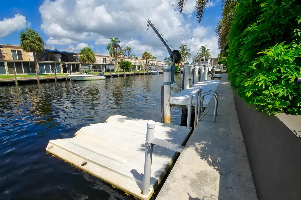 TROPIC ISLE 4TH SEC - Residential