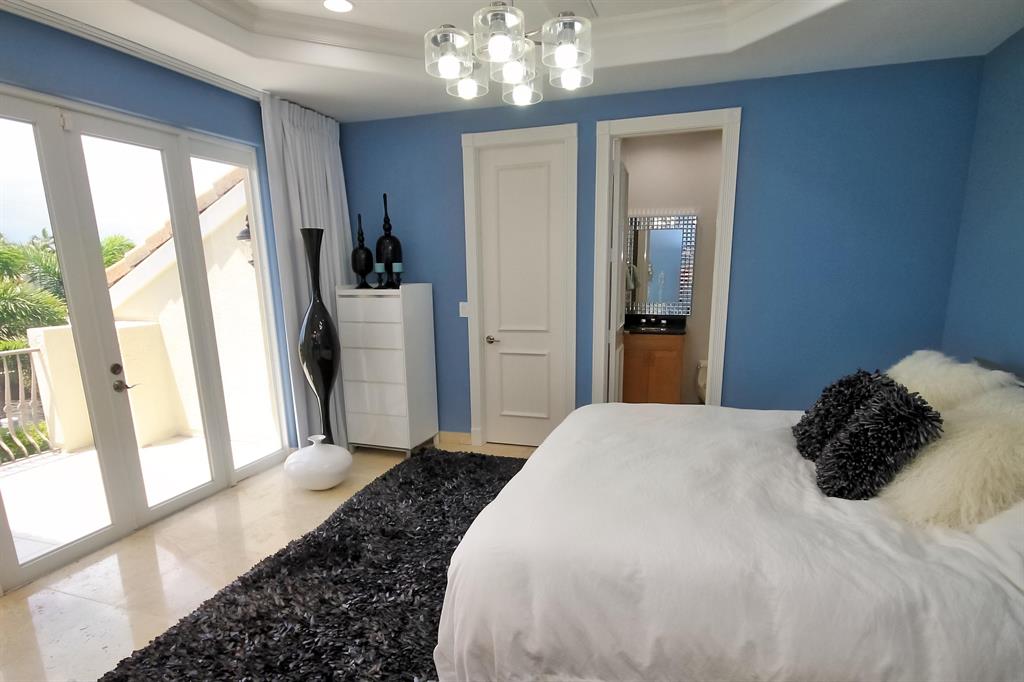 TROPIC ISLE 4TH SEC - Residential