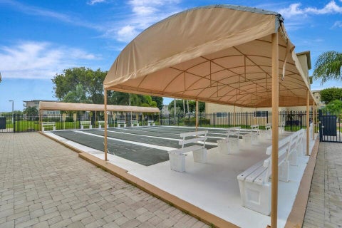 Tiny photo for 130 NE 26TH Avenue #4070, Boynton Beach, FL 33435 (MLS # B26090521)