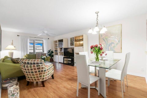Tiny photo for 130 NE 26TH Avenue #4070, Boynton Beach, FL 33435 (MLS # B26090521)