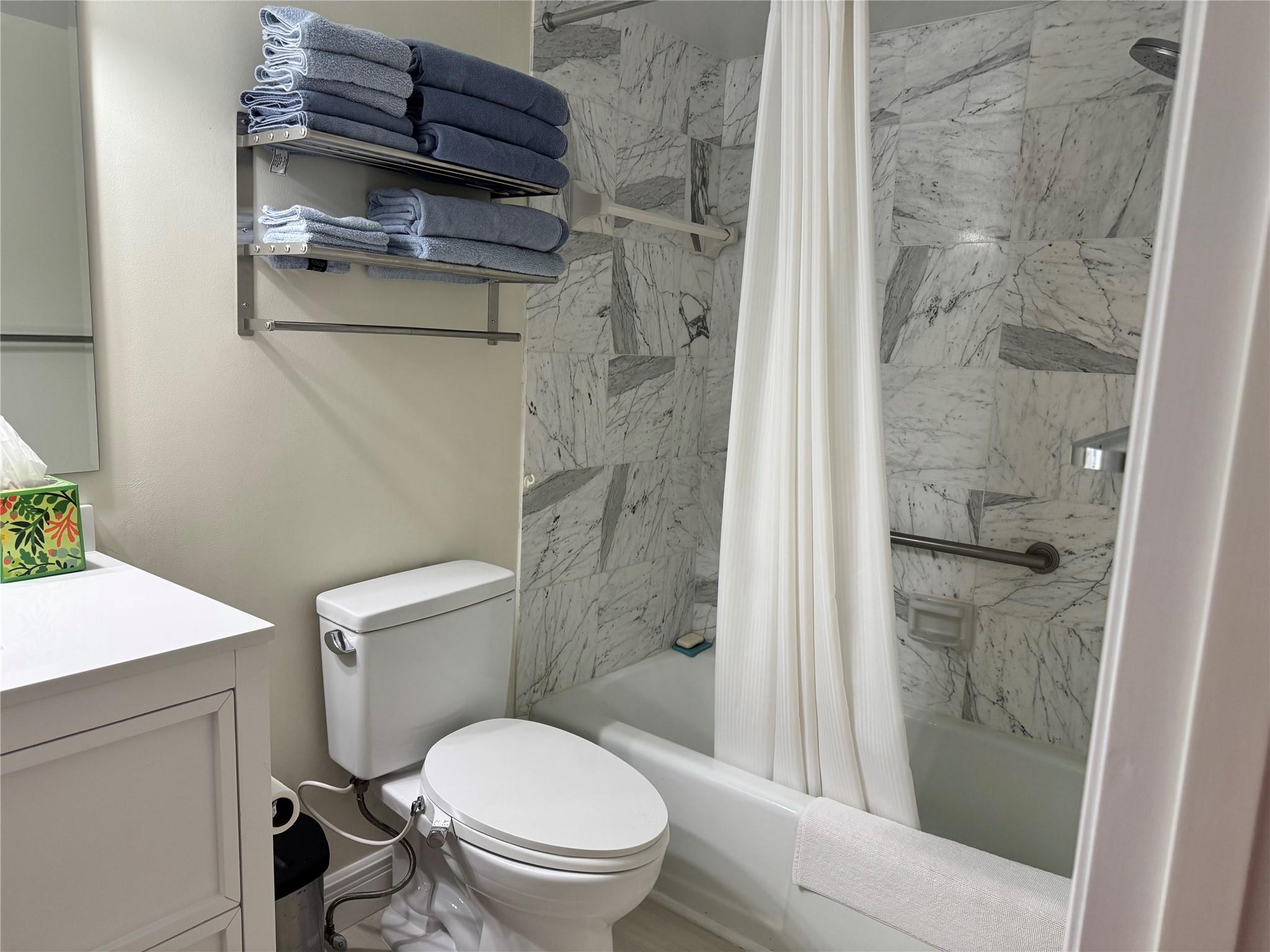 Riverwood Condo Ph E Irp - Residential Lease