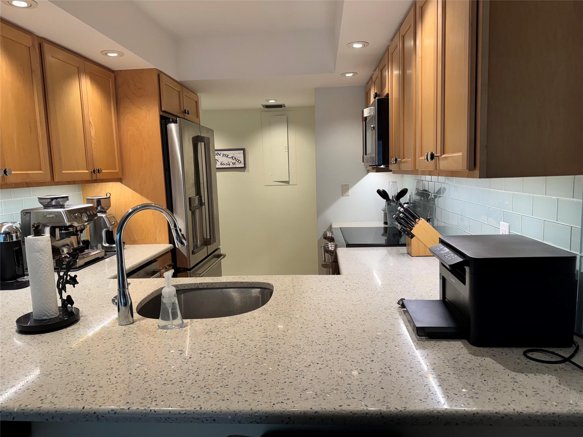 Riverwood Condo Ph E Irp - Residential Lease