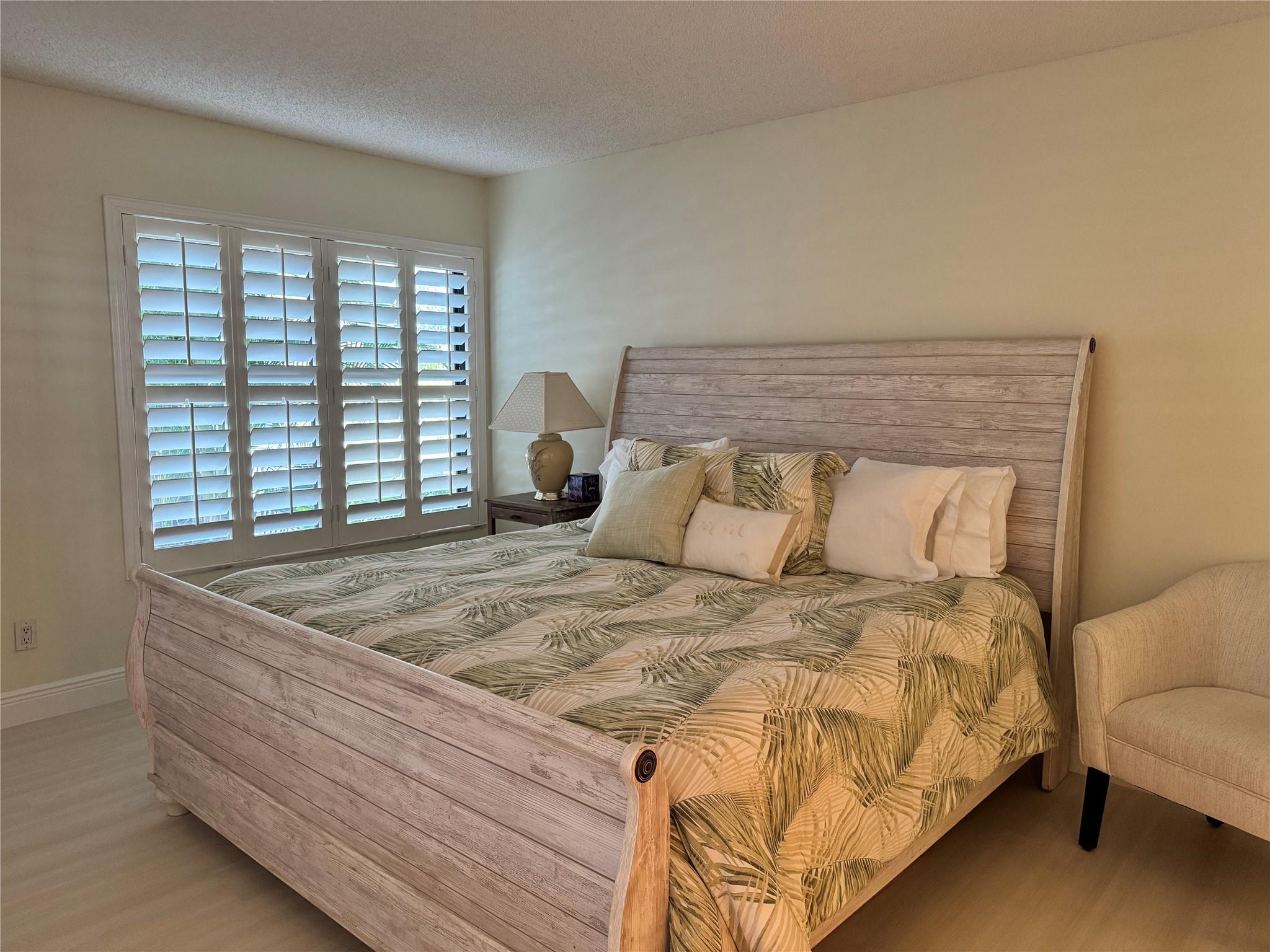 Riverwood Condo Ph E Irp - Residential Lease