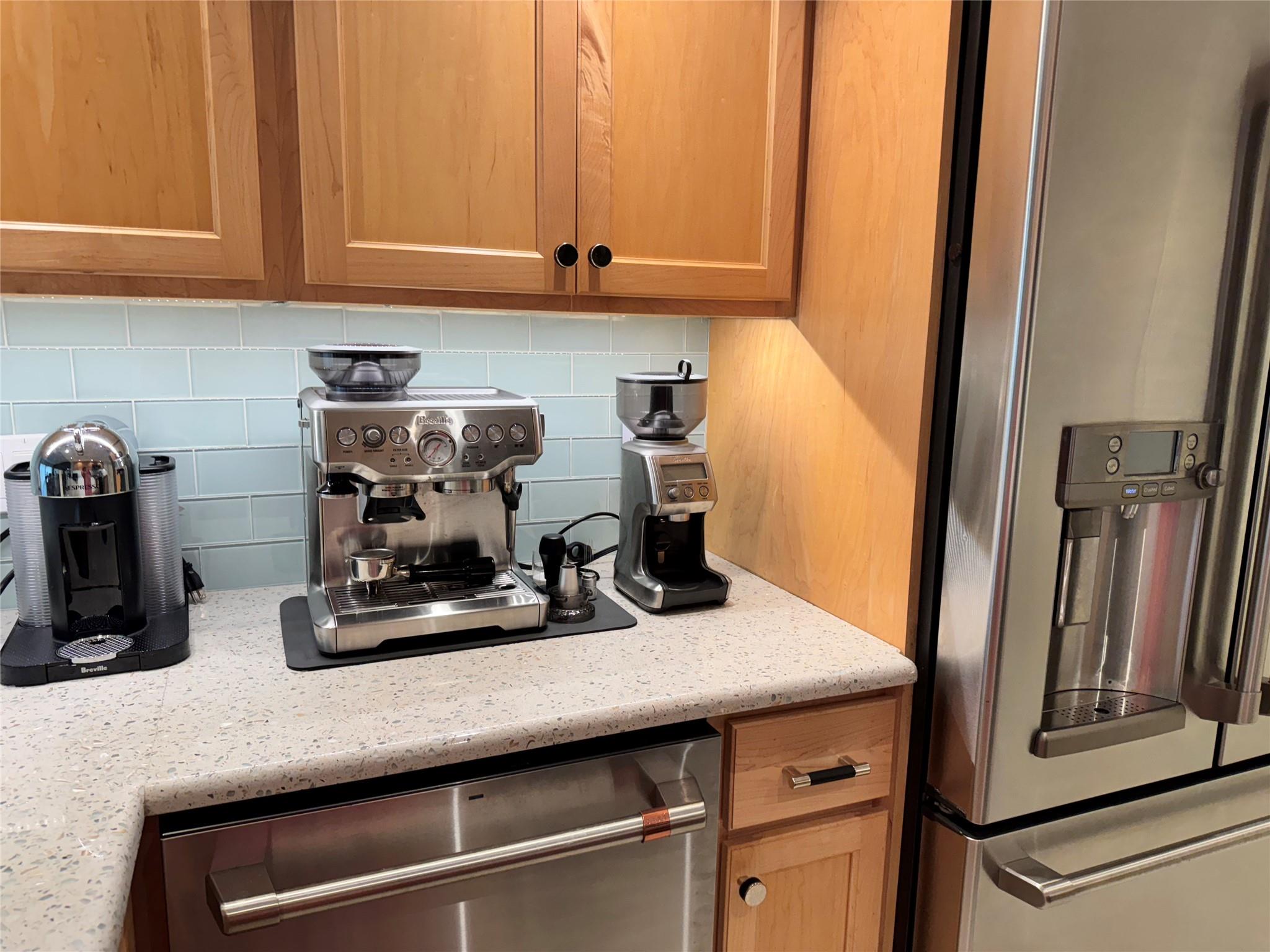Riverwood Condo Ph E Irp - Residential Lease