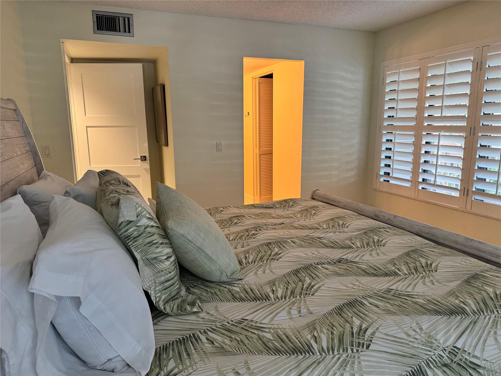 Riverwood Condo Ph E Irp - Residential Lease