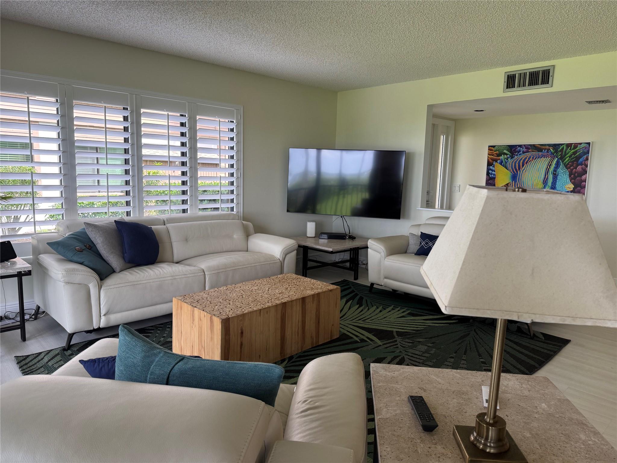 Riverwood Condo Ph E Irp - Residential Lease