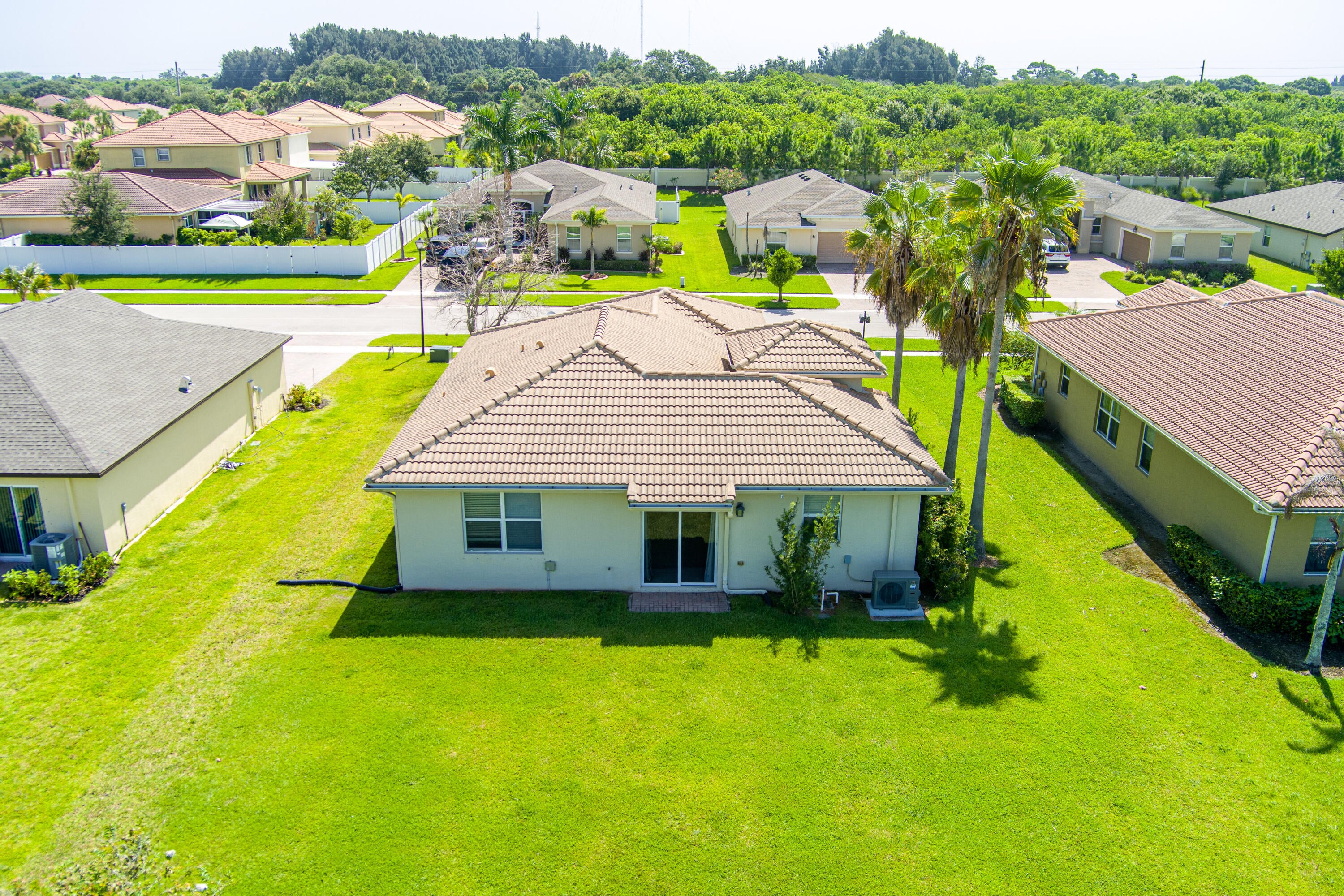 841 Bent Creek Drive