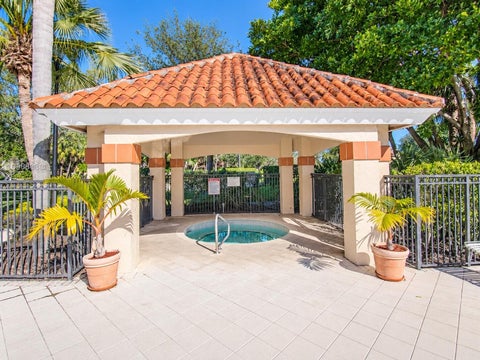 Tiny photo for 3330 PINEWALK Drive N #1616, Margate, FL 33063 (MLS # B26076311)