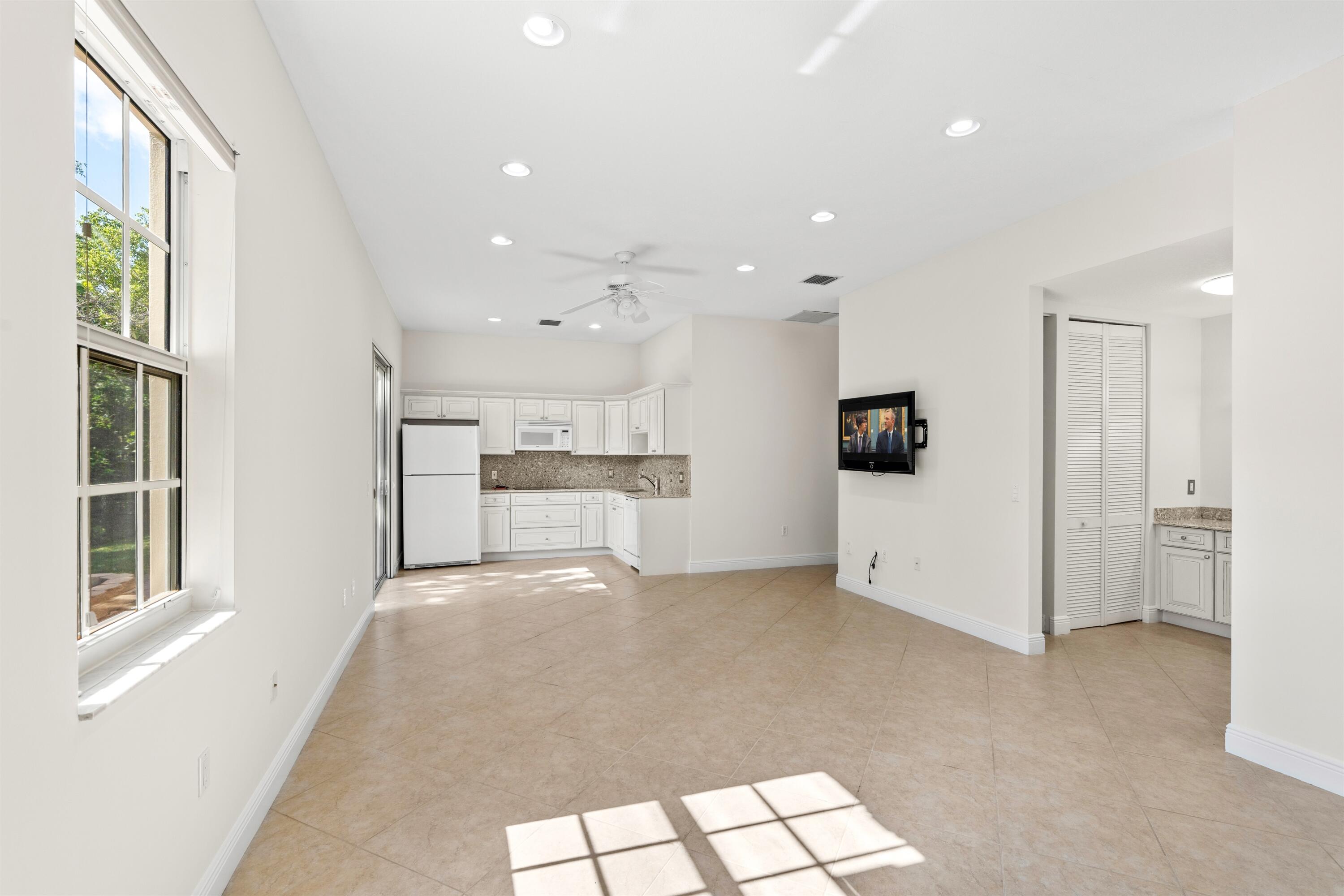 Pine Tree Estates - Residential