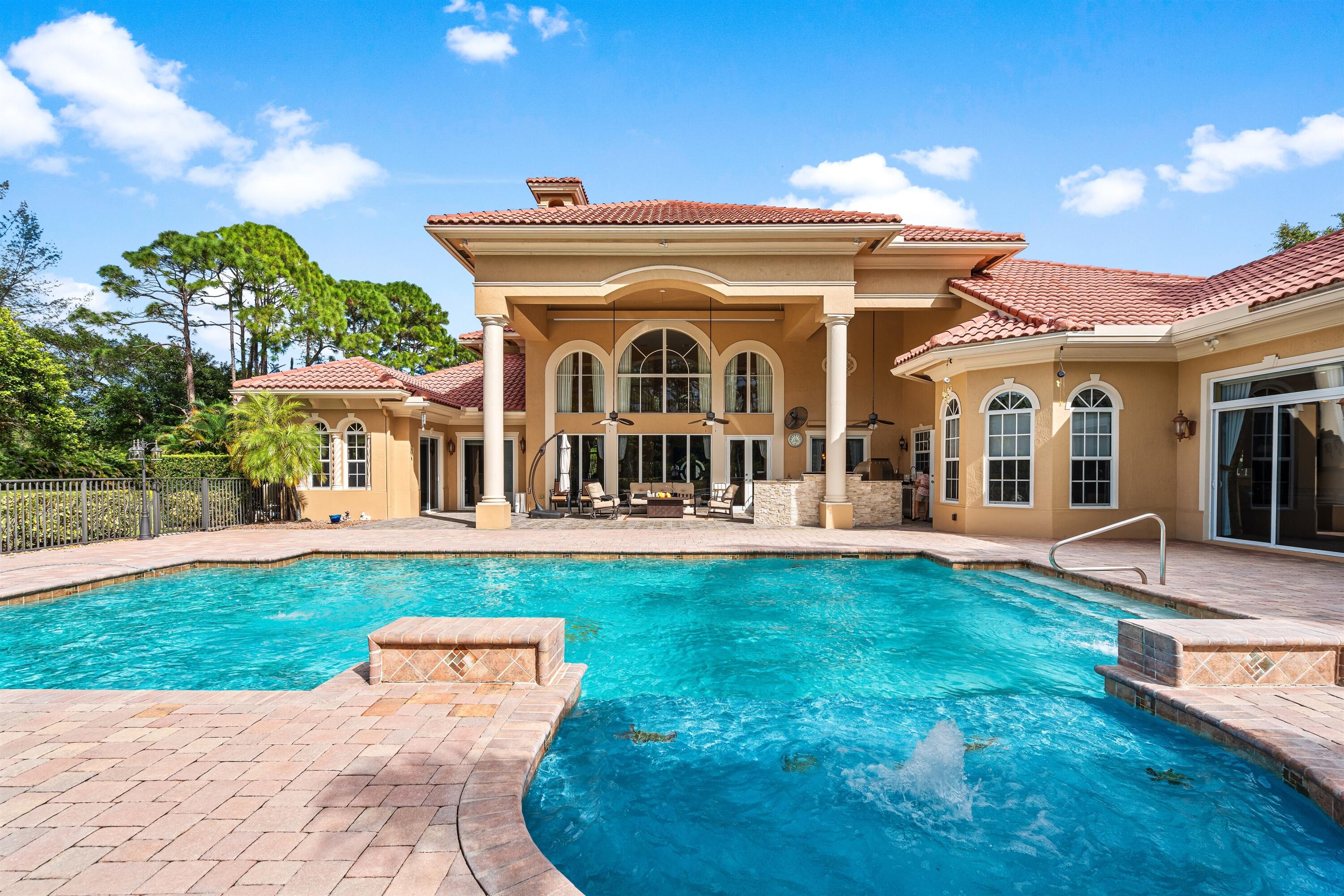 Pine Tree Estates - Residential