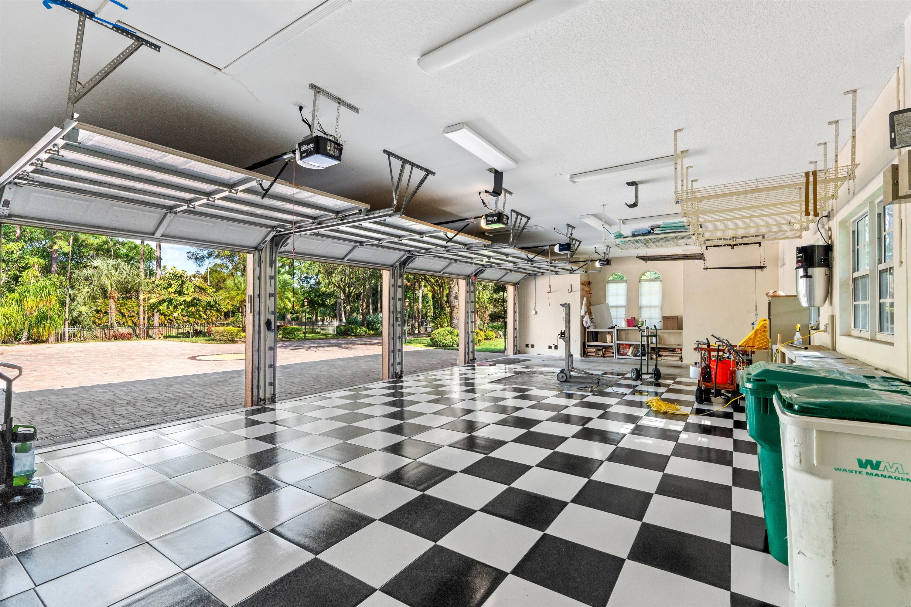 Pine Tree Estates - Residential