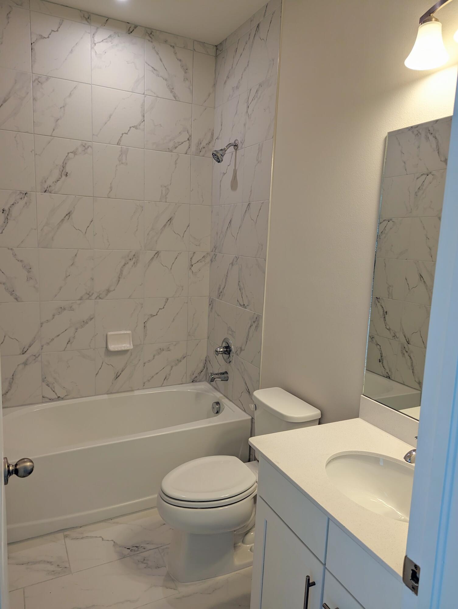 VERANO SOUTH PUD 1 - POD C - PLAT NO. 4 - Residential Lease